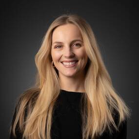 Jayleen M.  Niederhauser